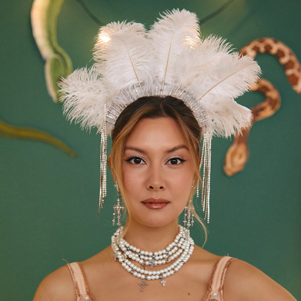 obodok-na-golovu-cancan-02-sq